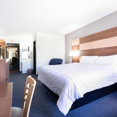 Northwoods Inn & Suites Minocqua Bagian luar foto