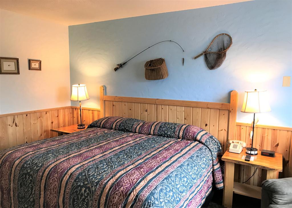 Northwoods Inn & Suites Minocqua Bagian luar foto